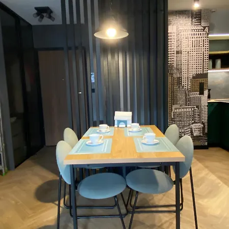 Apartament Szmaragdowy W Centrum łodzi *