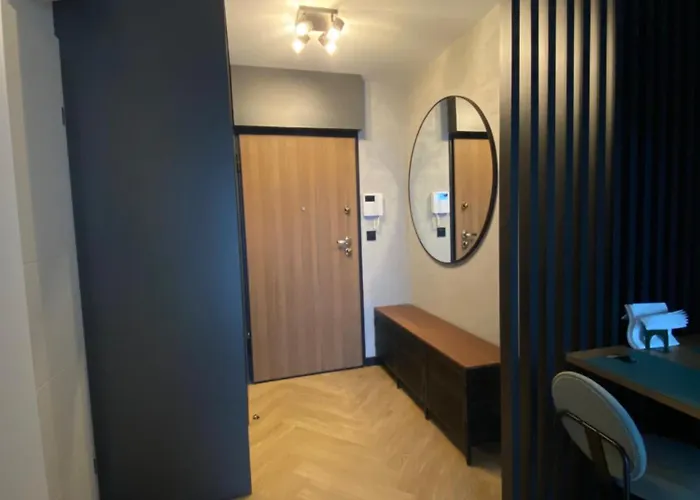 Appartamento Szmaragdowy W Centrum Lodzi *