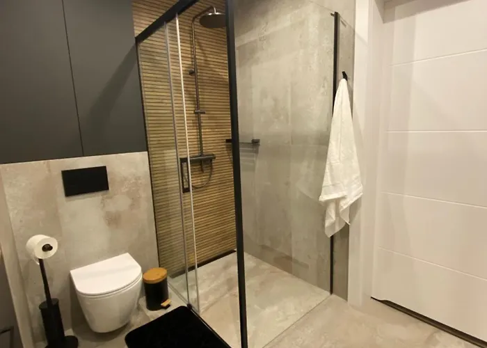 Szmaragdowy W Centrum Lodzi *